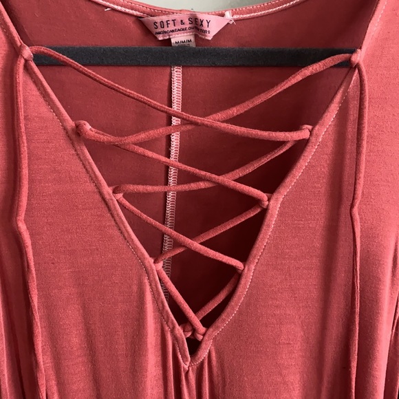American Eagle Soft & Sexy M Criss Cross Tank Top - Picture 4 of 4